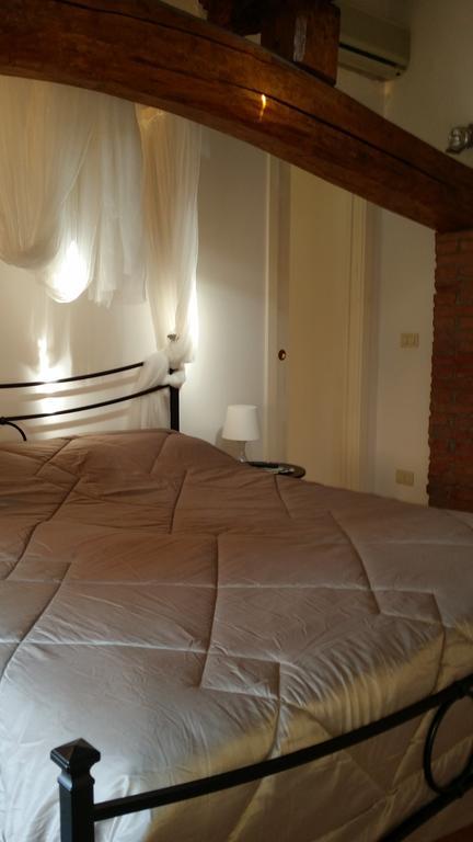 Mansarda Santa Margherita Apartment Bologna Cameră foto
