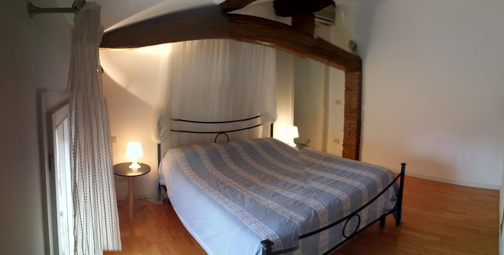 Mansarda Santa Margherita Apartment Bologna Cameră foto